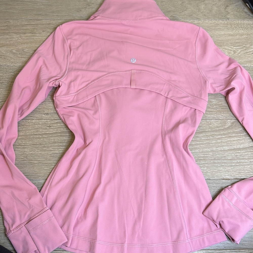 Lululemon Pink Tide Define - Picture 4 of 4